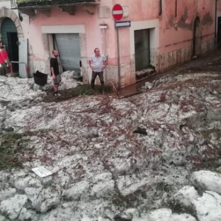 maltempo-nubifragio-a-verona-citta-sommersa-da-acqua-e-grandine