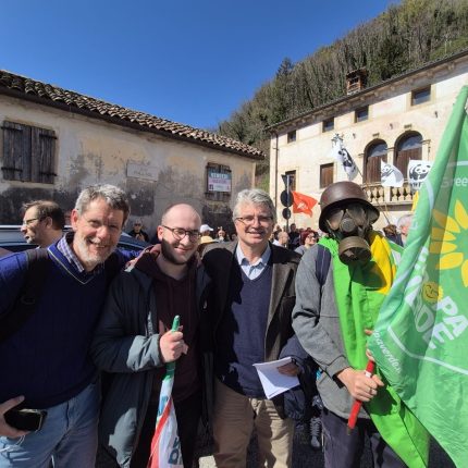 Marca Trevigiana. Zanoni e Masolo (EV): “Grande successo per la Marcia Stop Pesticidi. Continua il nostro impegno contro i veleni in agricoltura con l’evento di Conegliano”