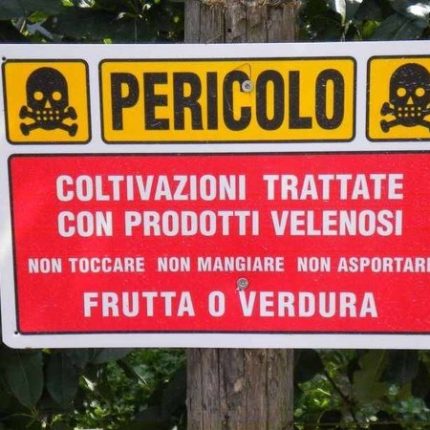 La Francia ha messo al bando il glisolfato. Bonelli: “L’Italia faccia altrettanto”